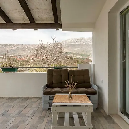 Apartment More Kastela