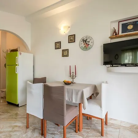 Apartment More شقة