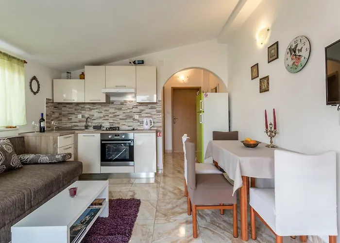 Apartment More *