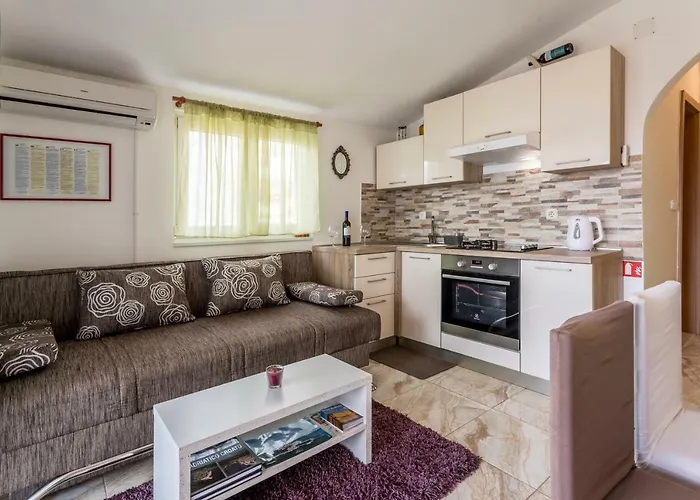 Apartment More Kaštela